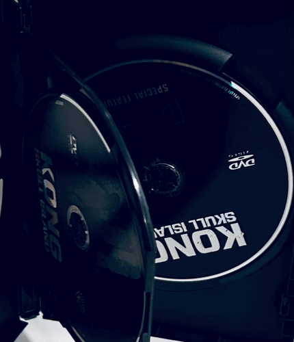 Kong Skull Island (DVD, 2017) 2-Disc Set w/ Slipcover Action En/Fr/Sp*001 image 1